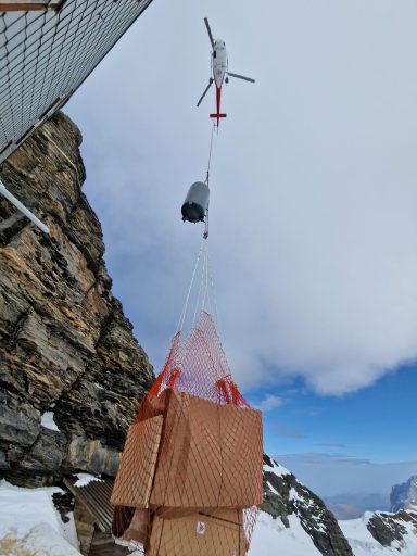 Speicher-Lieferung für Grialetschhütte